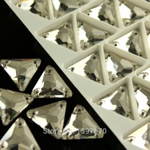 12mm TRIANGLE crystal -10p 